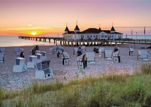 Ravensburger: Baltic Sea Resort of Ahlbeck (1000) legpuzzel